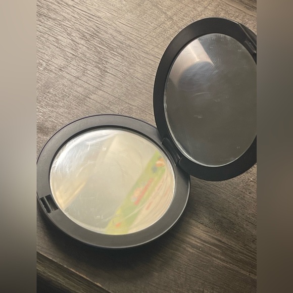 Dior compact mirror - Picture 3 of 5